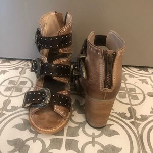 Freebird “Violet” dark brown and tan leather buckle heels